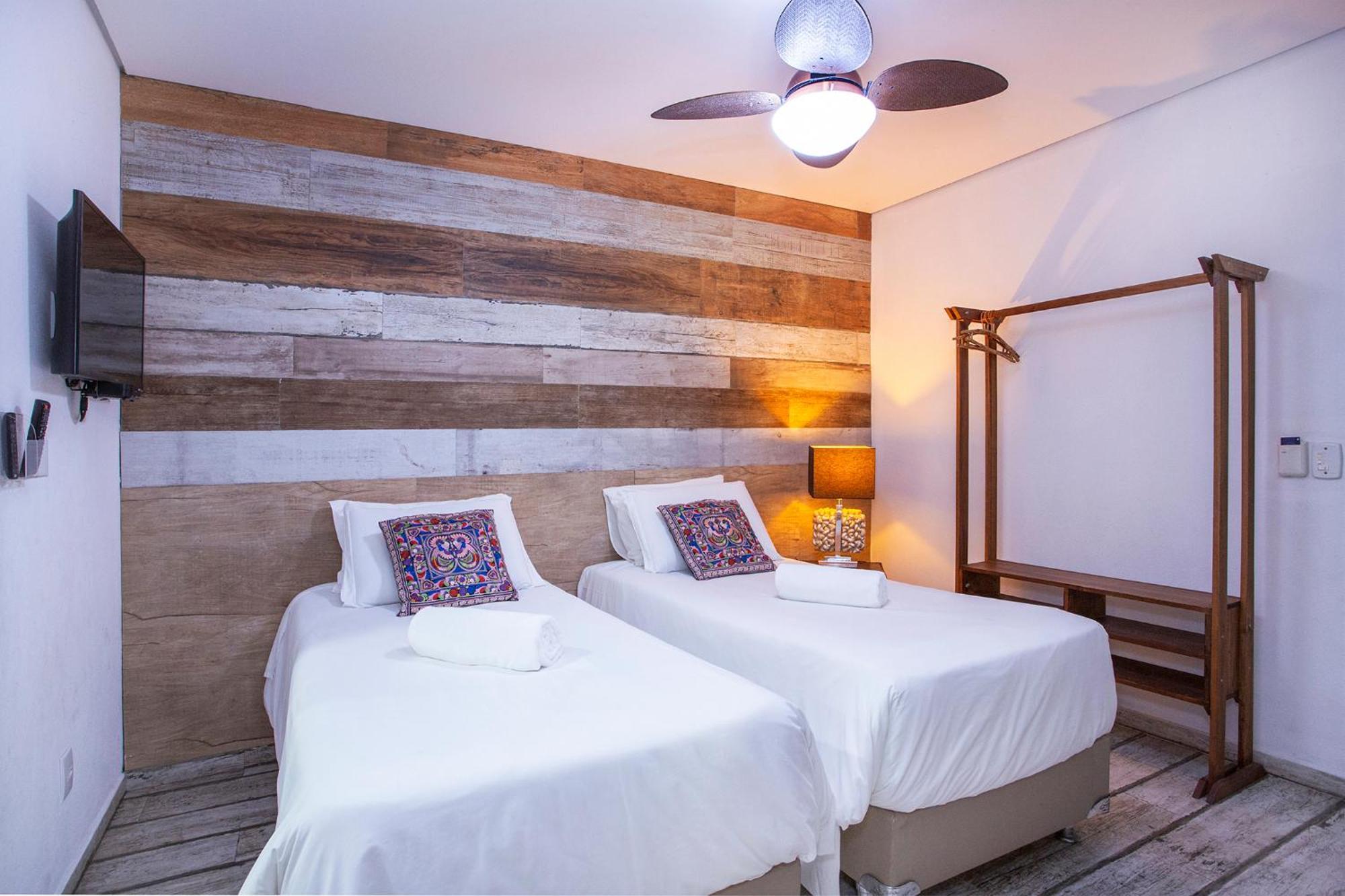 Kebaya Hotel Ilhabela